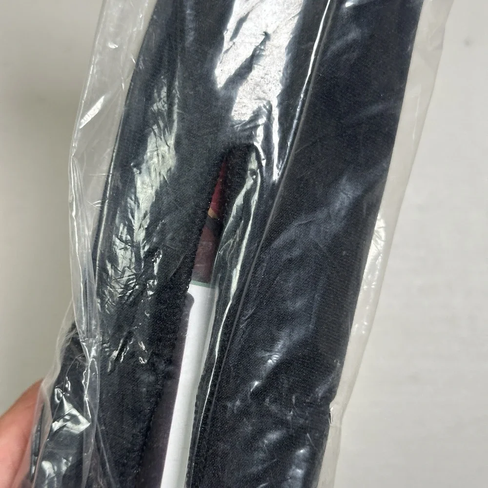 ScopeCoat Protective Scope Cover 10.5 X 30mm , Model # SC-M-HT